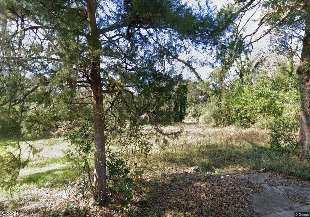 518 Bruton St, Bainbridge, GA 39819 - photo 1