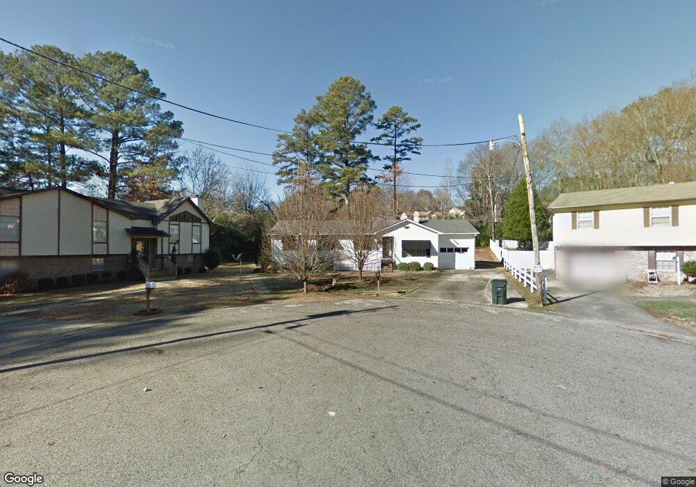 300 Wink Cir, Center Point, AL 35215 - photo 1