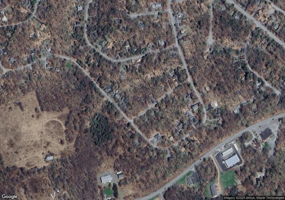 119 Garden Dr, Hamlin, PA 18427 - photo 1