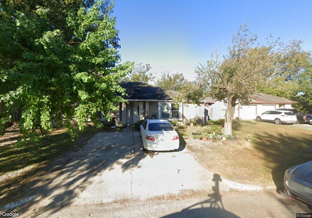 11013 Tobasa Ct, Houston, TX 77086 - photo 1
