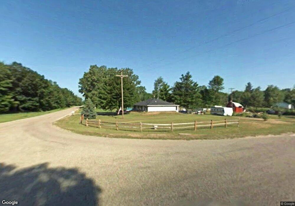 3014 Waltan Rd, Vassar, MI 48768 - photo 1