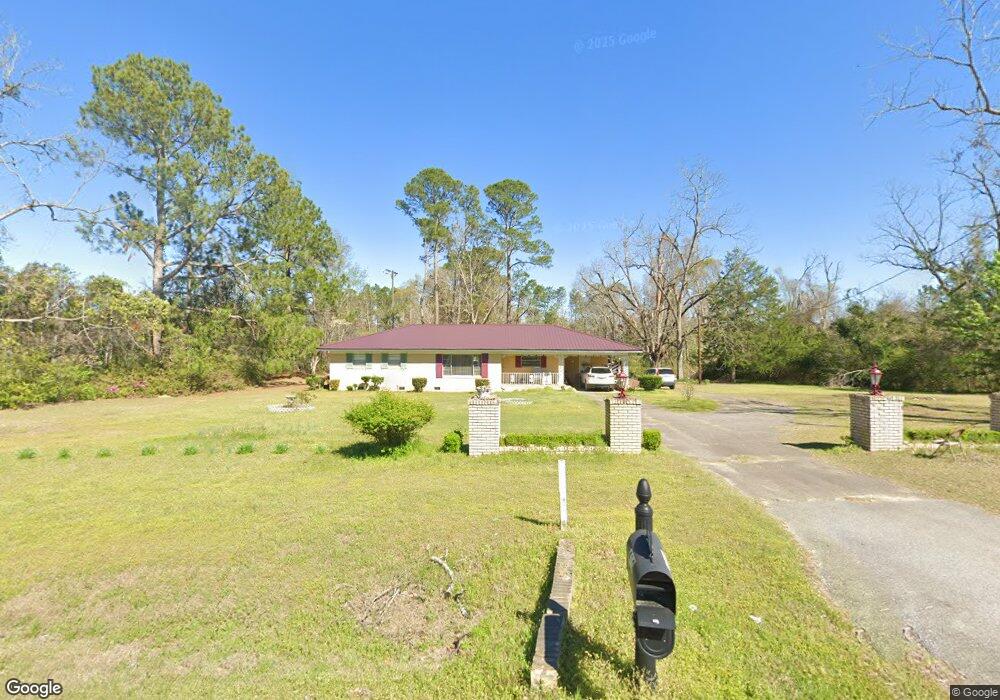 410 W 4th Ave, Twin City, GA 30471 - photo 1