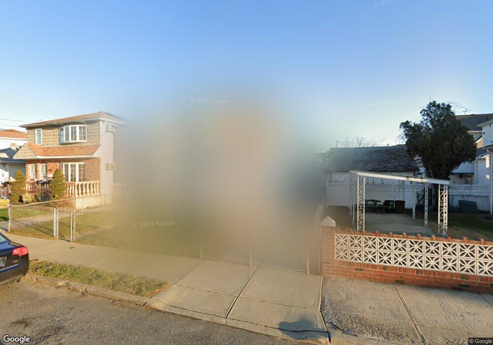 17620 Roe Rd, Jamaica, NY 11434 - photo 1