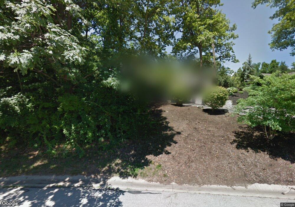 8 Riverhills Ln, Toledo, OH 43623 - photo 1