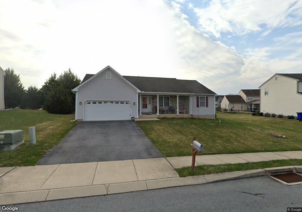 12 Oswego Ln, Reading, PA 19605 - photo 1