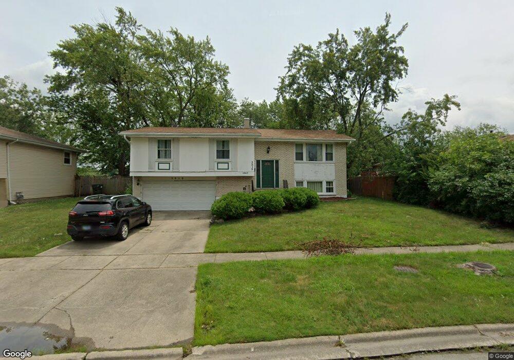 3515 Chestnut Dr, Hazel Crest, IL 60429 - photo 1