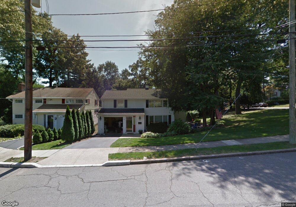 51 Hudson Ave, Waldwick, NJ 07463 - photo 1