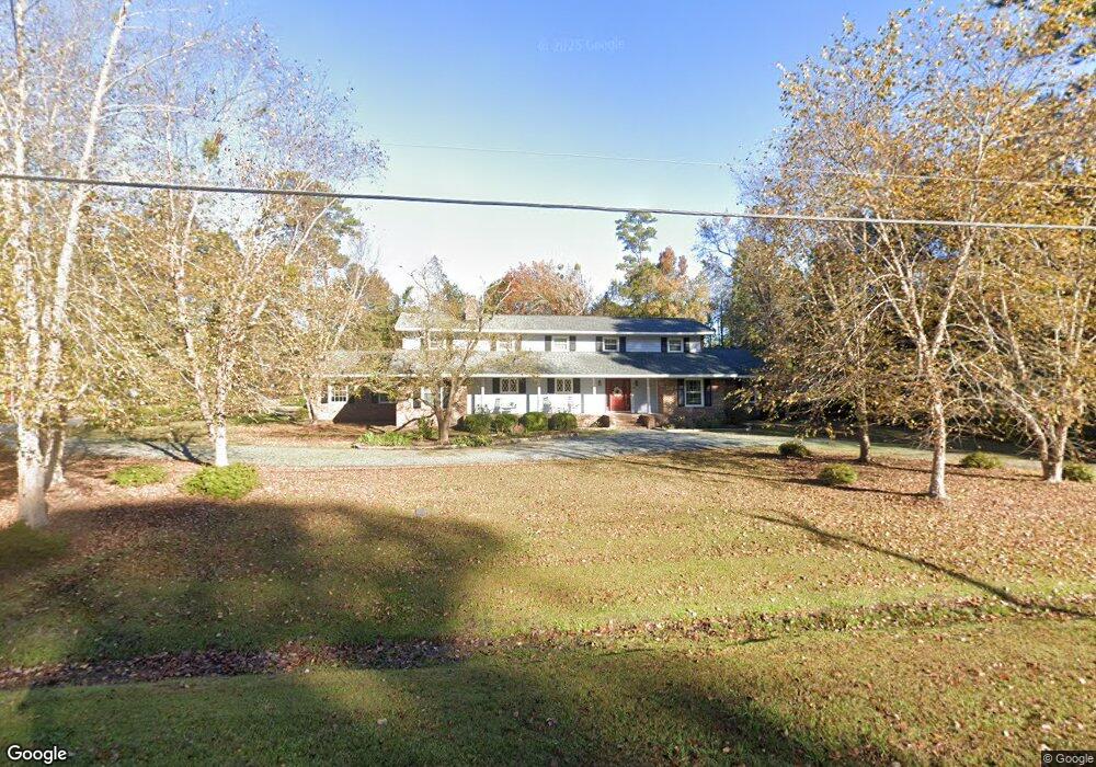 800 E Fremont St, Burgaw, NC 28425 - photo 1