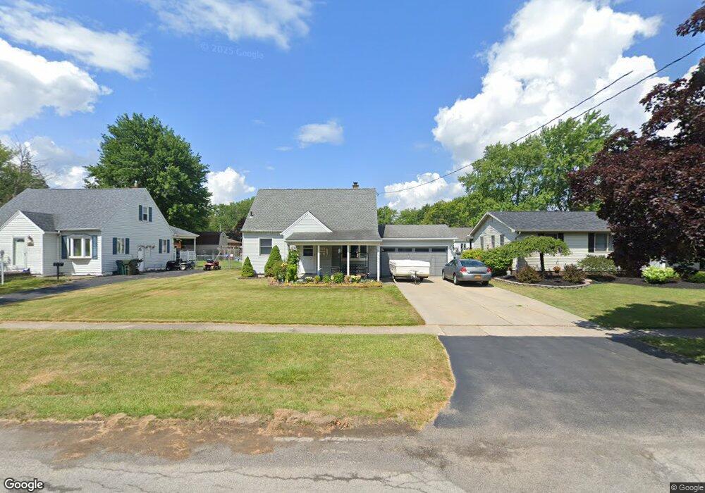 1568 Moll St, North Tonawanda, NY 14120 - photo 1