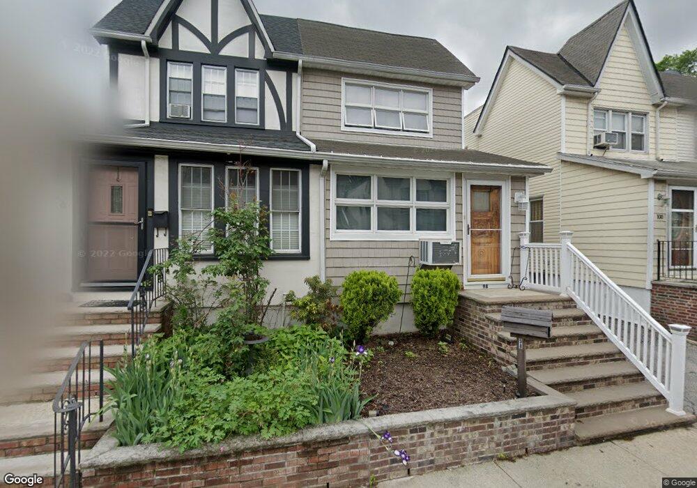 98 Delafield Place, Staten Island, NY 10310 - photo 1