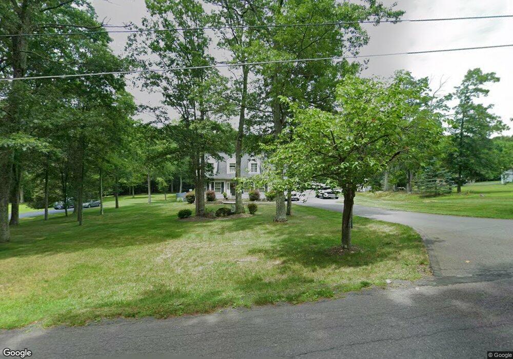 720 Heslop Rd, Mountain Top, PA 18707 - photo 1