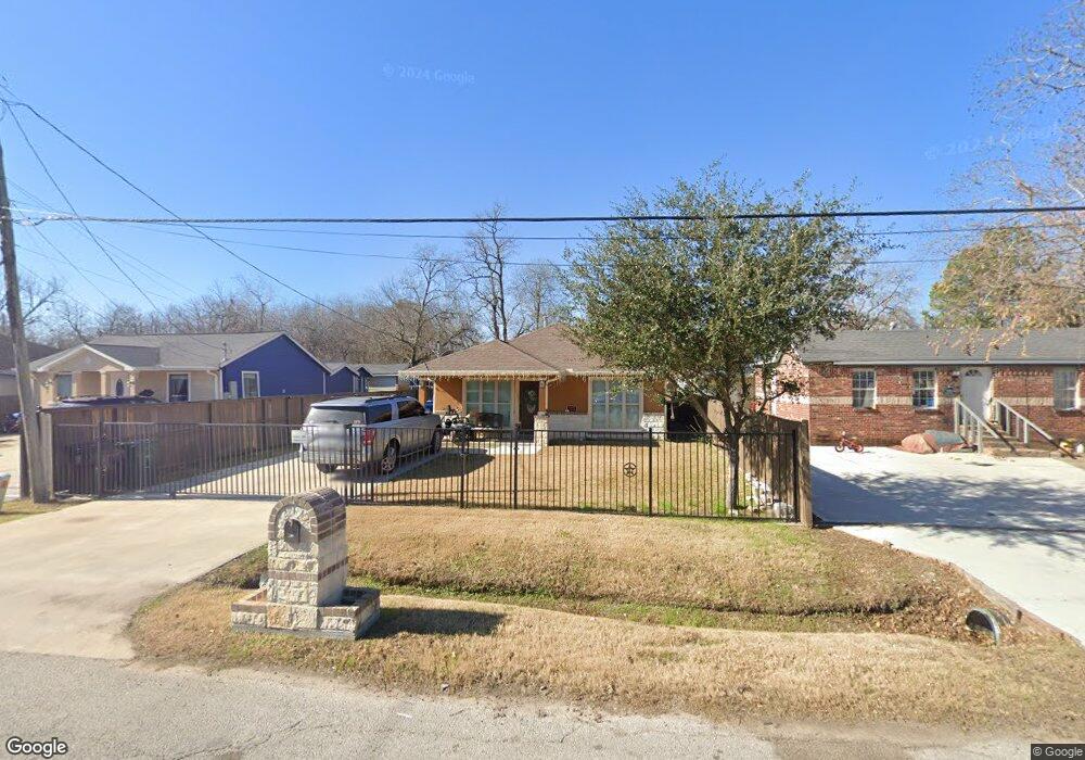 10415 Exeter St, Houston, TX 77093 - photo 1
