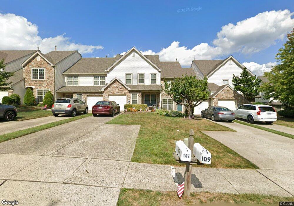 107 Glennbrook Ct, Chalfont, PA 18914 - photo 1