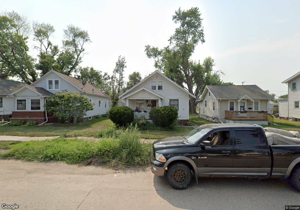 1922 Mallory St SW, Cedar Rapids, IA 52404 - photo 1