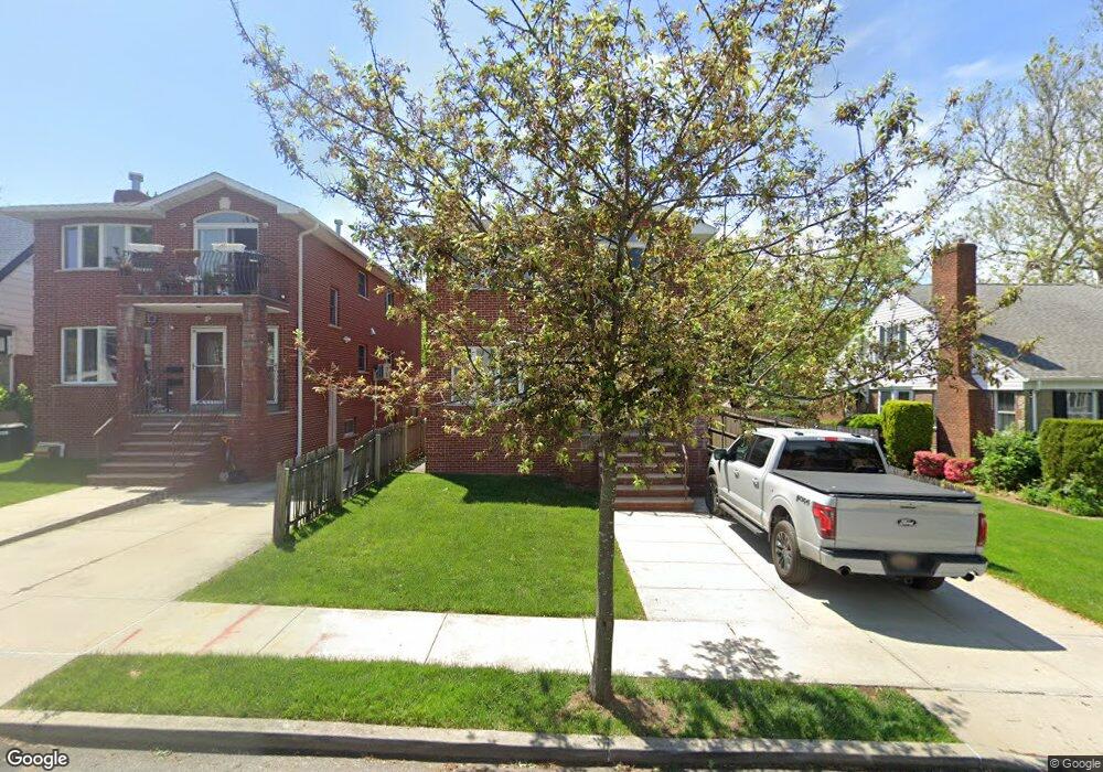 5732 255th St, Flushing, NY 11362 - photo 1