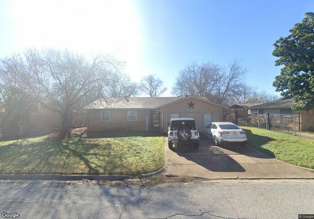 7908 Maplewood Ave, North Richland Hills, TX 76180 - photo 1