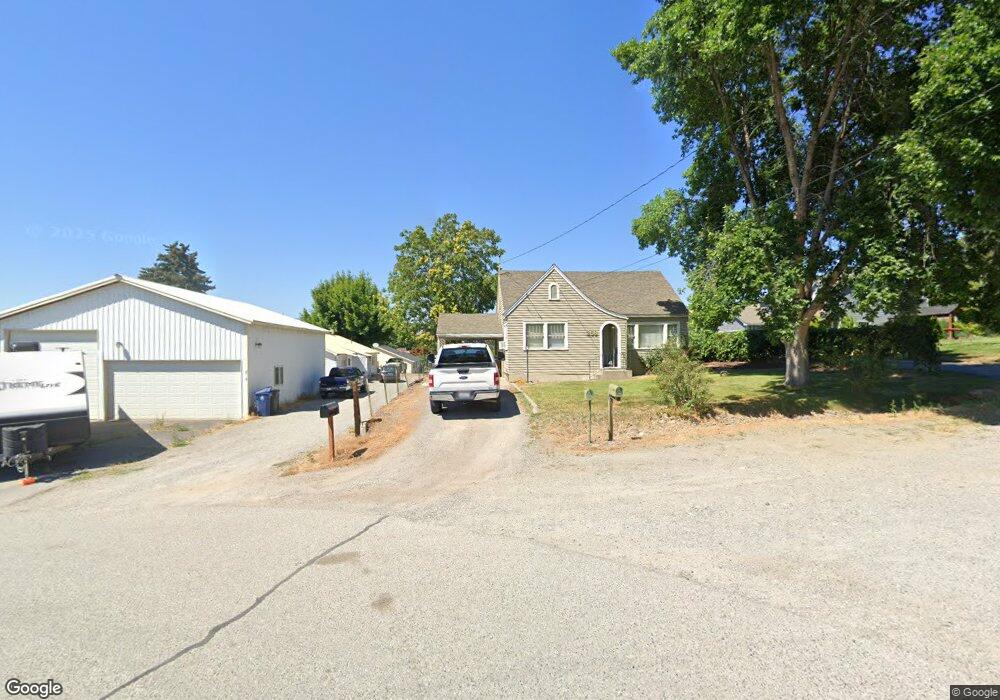 258 12th Place NE, East Wenatchee, WA 98802 - photo 1