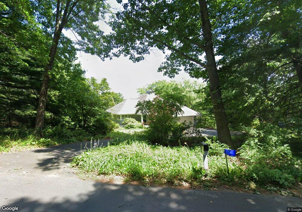 230 Duncaster Rd, Bloomfield, CT 06002 - photo 1