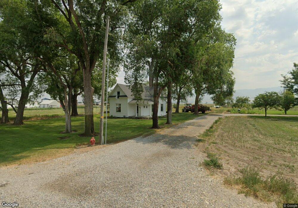 8256 N 2400 W, Smithfield, UT 84335 - photo 1