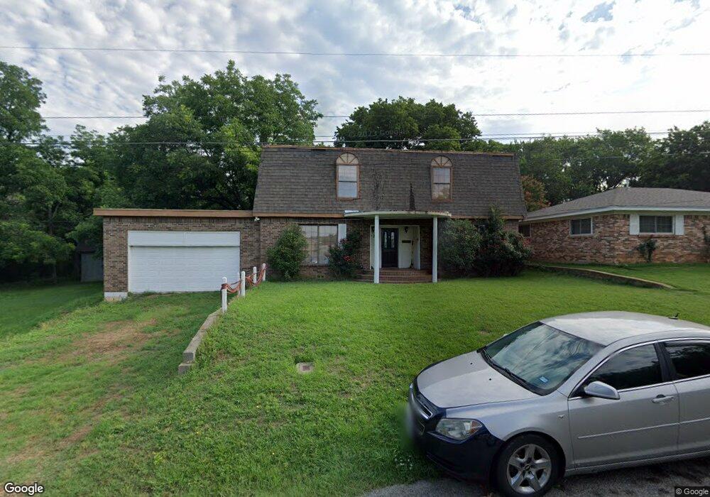 721 Thatcher St, Denison, TX 75020 - photo 1