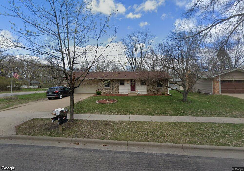 10689 Wren St NW, Coon Rapids, MN 55433 - photo 1