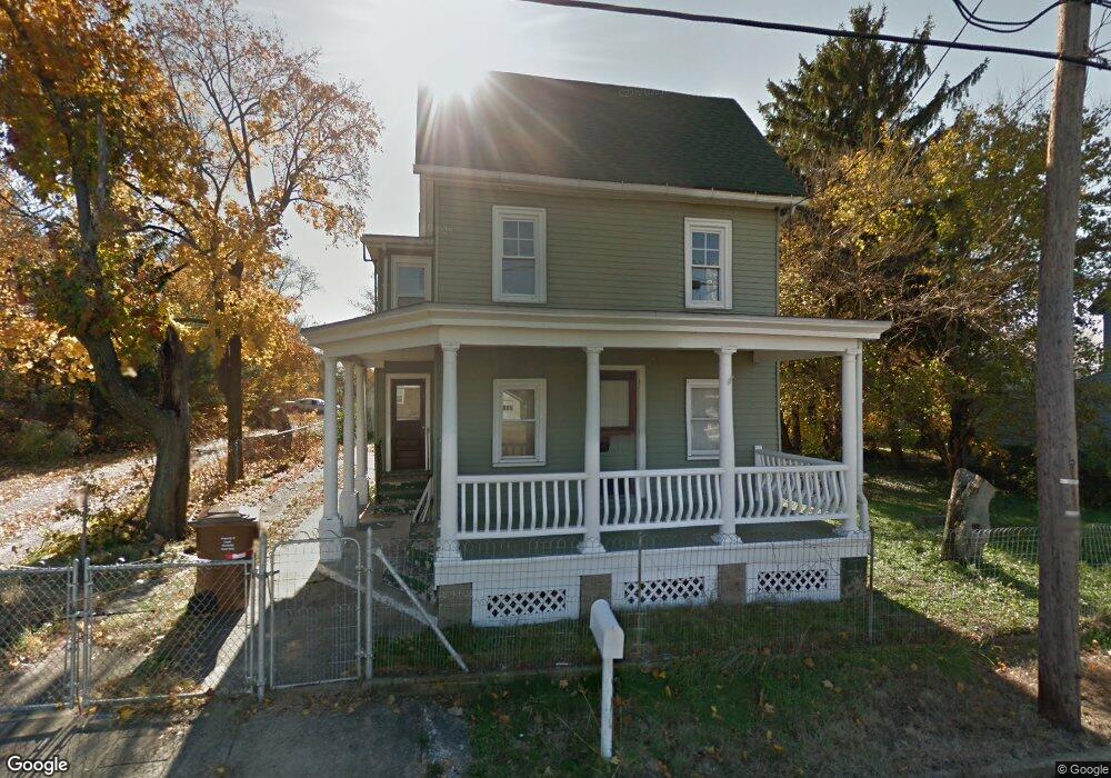 49 Mechanic St, Bridgeport, NJ 08014 - photo 1