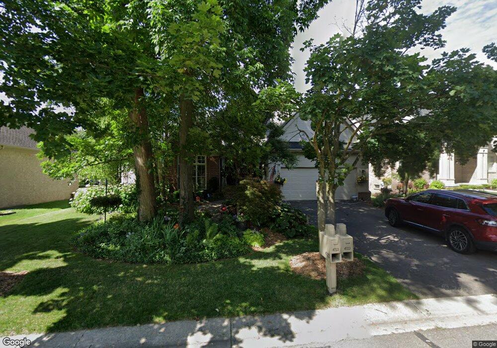 4723 Woodbine Cir, West Bloomfield, MI 48323 - photo 1