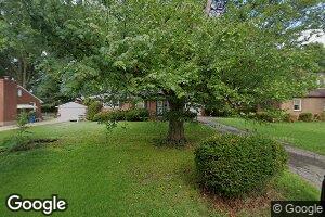1721 Larkmoor Ln, Louisville, KY 40218
