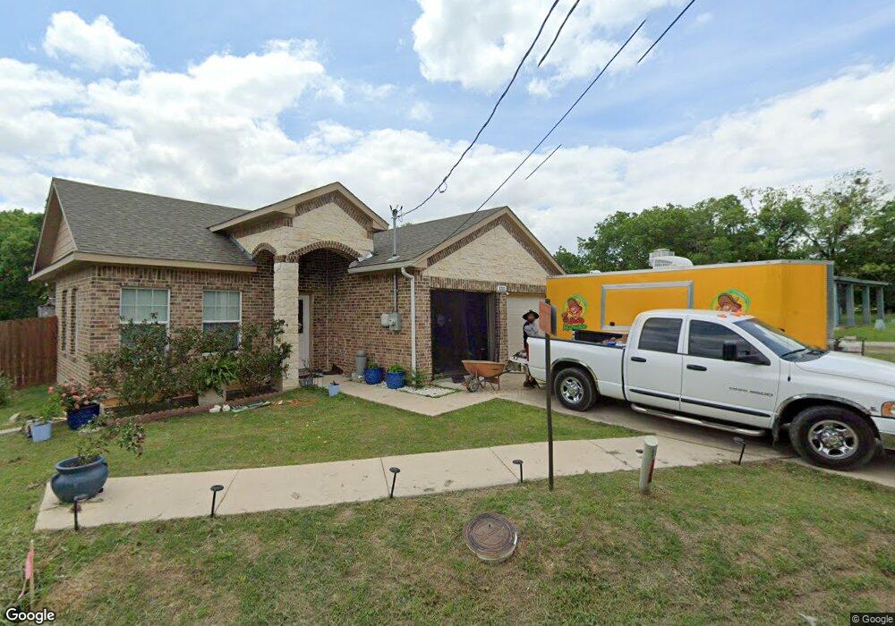 1311 Johnson Ave, Ennis, TX 75119 - photo 1
