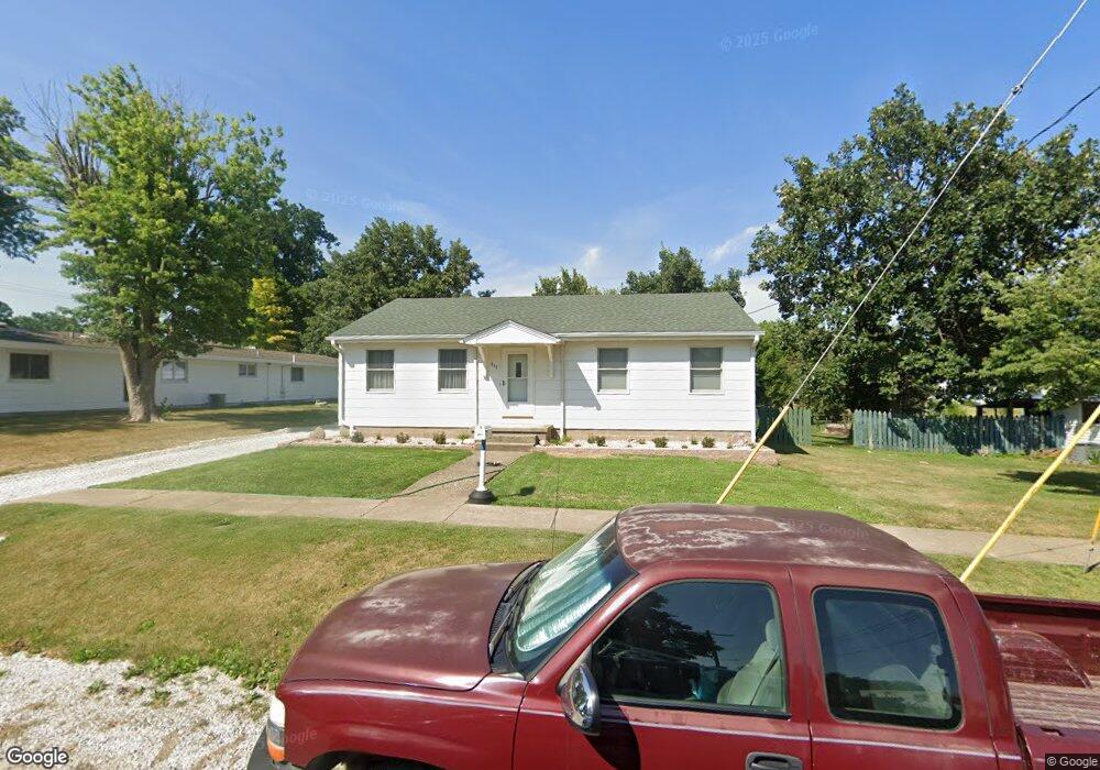 311 E Myrtle St, Virginia, IL 62691 - photo 1