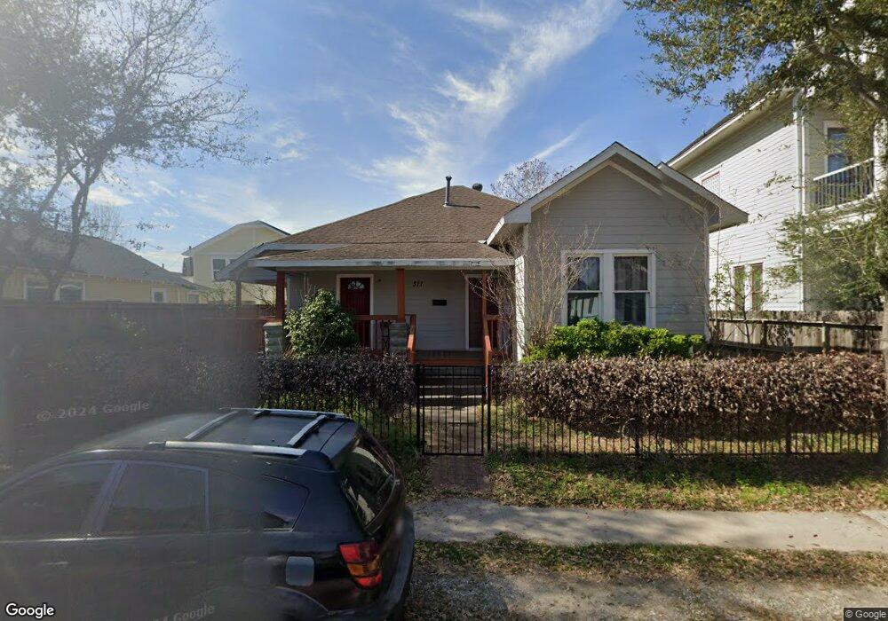 511 Northwood St, Houston, TX 77009 - photo 1