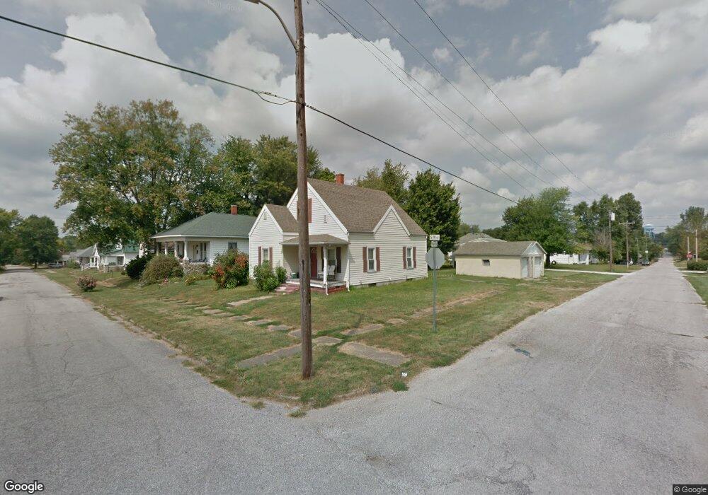 504 W 5th St, Bicknell, IN 47512 - photo 1