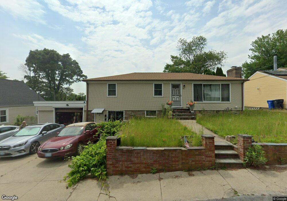 91 Lakeside Ave, Cranston, RI 02910 - photo 1