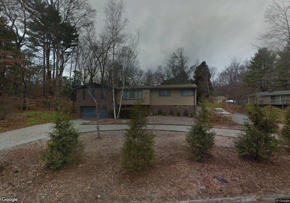 5 Wayfaring Rd, Norwalk, CT 06851 - photo 1