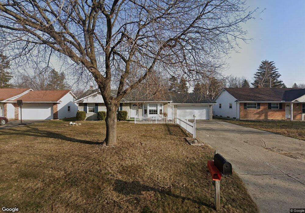 1424 W Judd Rd, Flint, MI 48507 - photo 1
