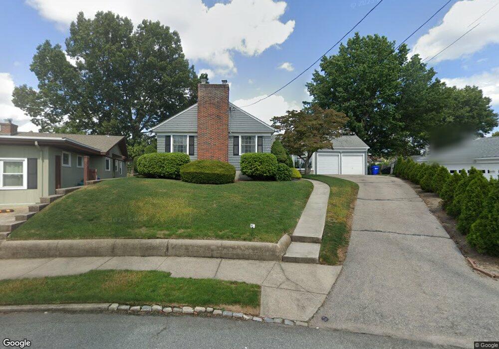 27 La Salle Dr, Providence, RI 02908 - photo 1