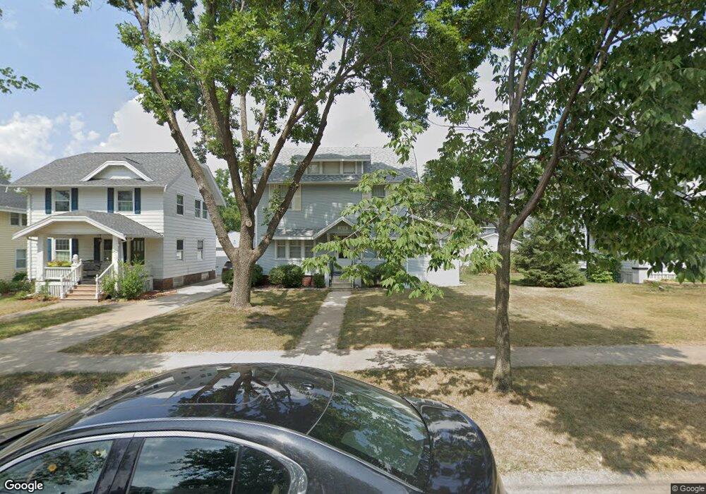 2416 4th Ave SE, Cedar Rapids, IA 52403 - photo 1