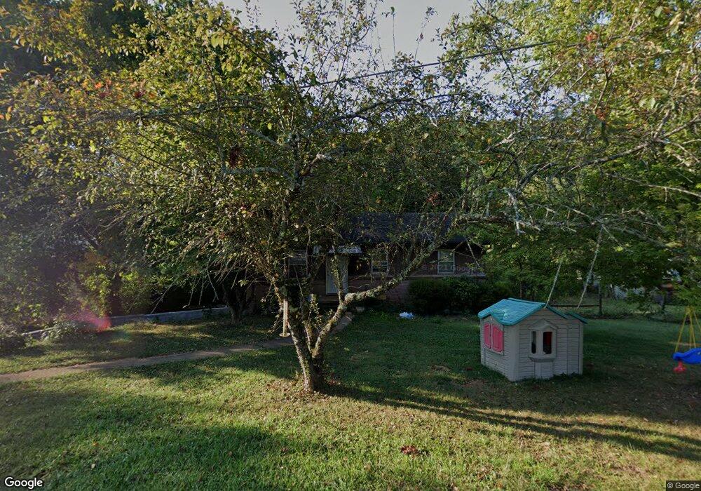 712 Trotter Rd, Knoxville, TN 37920 - photo 1