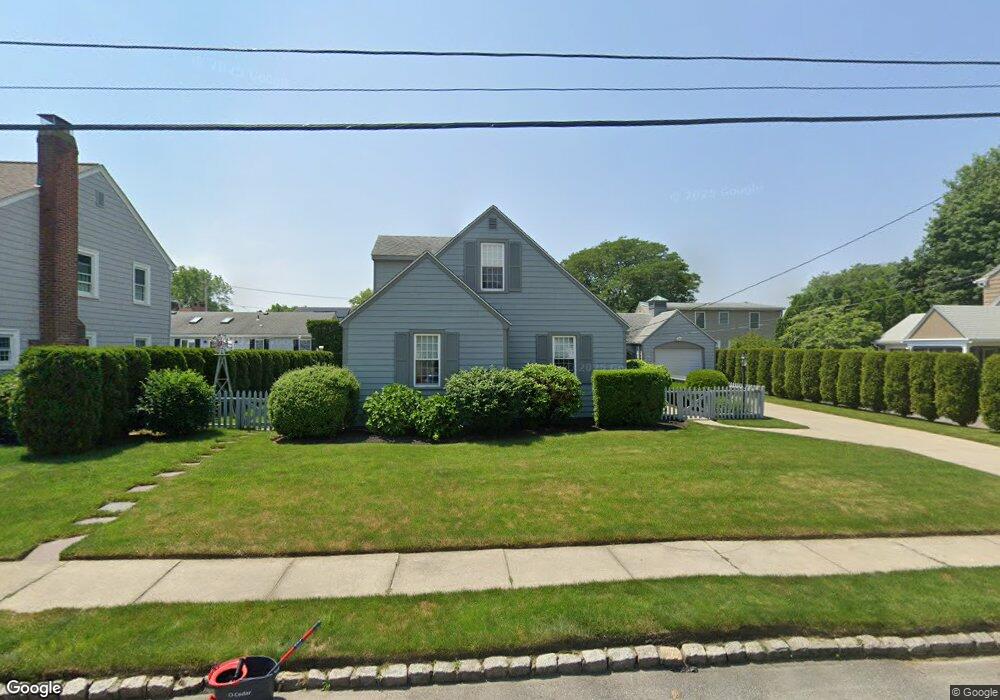 60 Fairfield Rd, Cranston, RI 02910 - photo 1