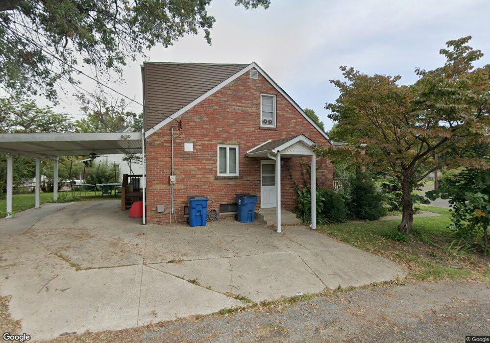 453 S Chestnut St, Collinsville, IL 62234 - photo 1