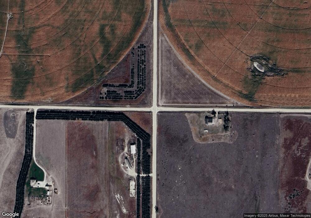 2801 S Miller School Rd, North Platte, NE 69101 - photo 1