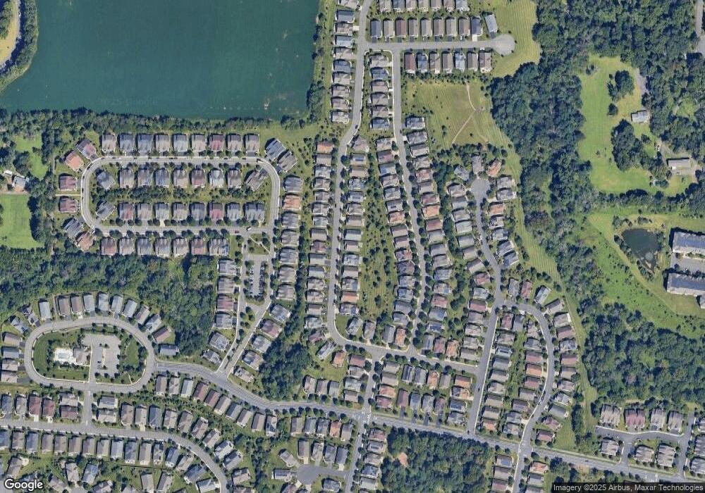 28 Constitution Way, Somerset, NJ 08873 - photo 1