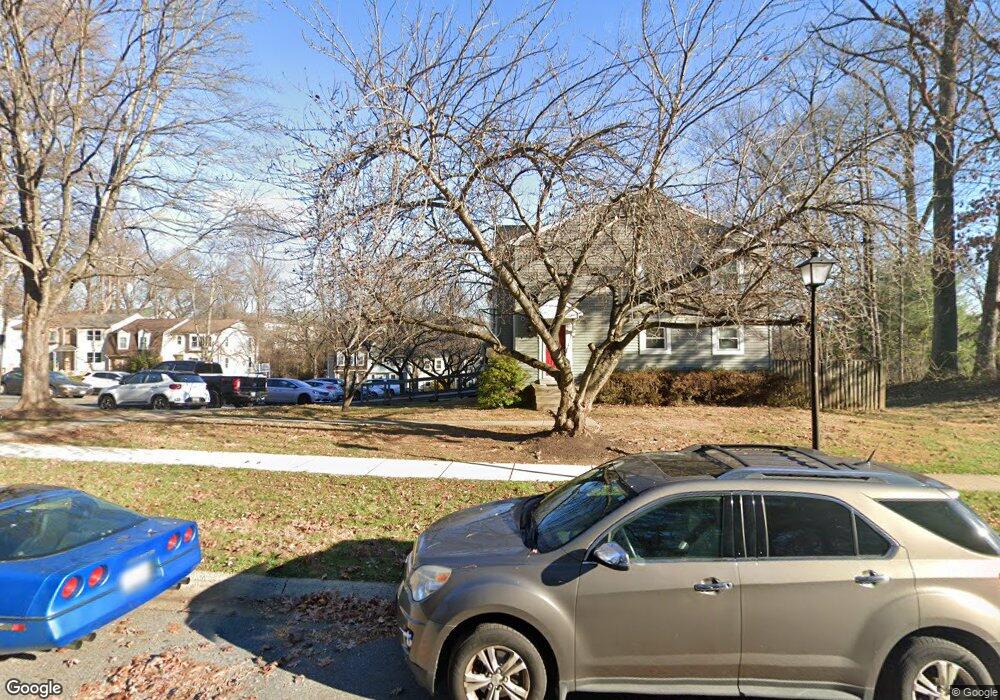 11821 Summer Oak Dr, Germantown, MD 20874 - photo 1