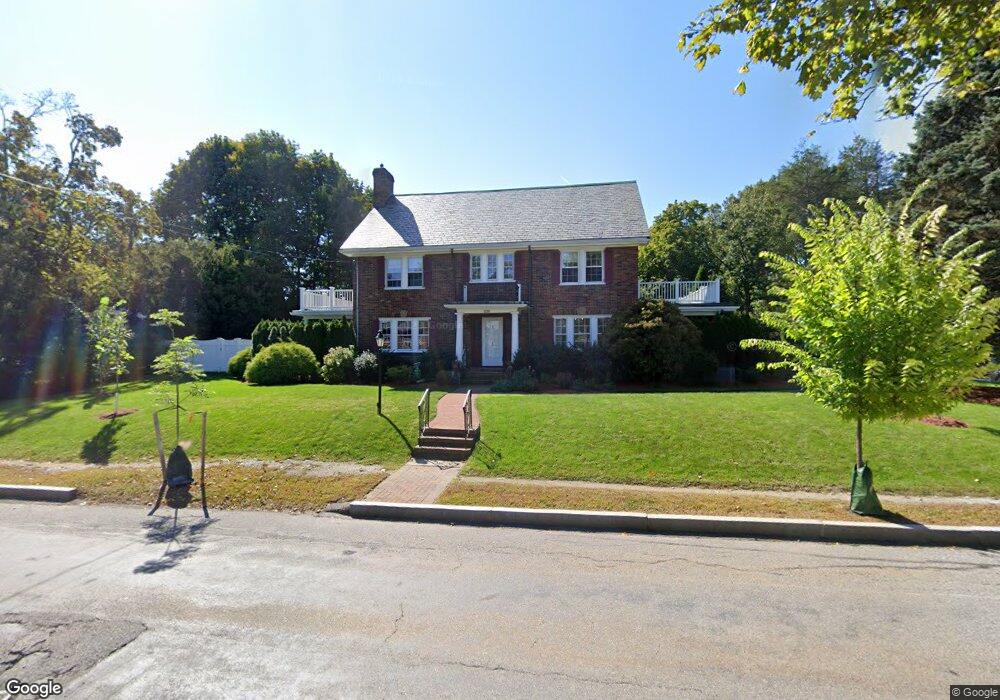 110 Gray St, Arlington, MA 02476 - photo 1