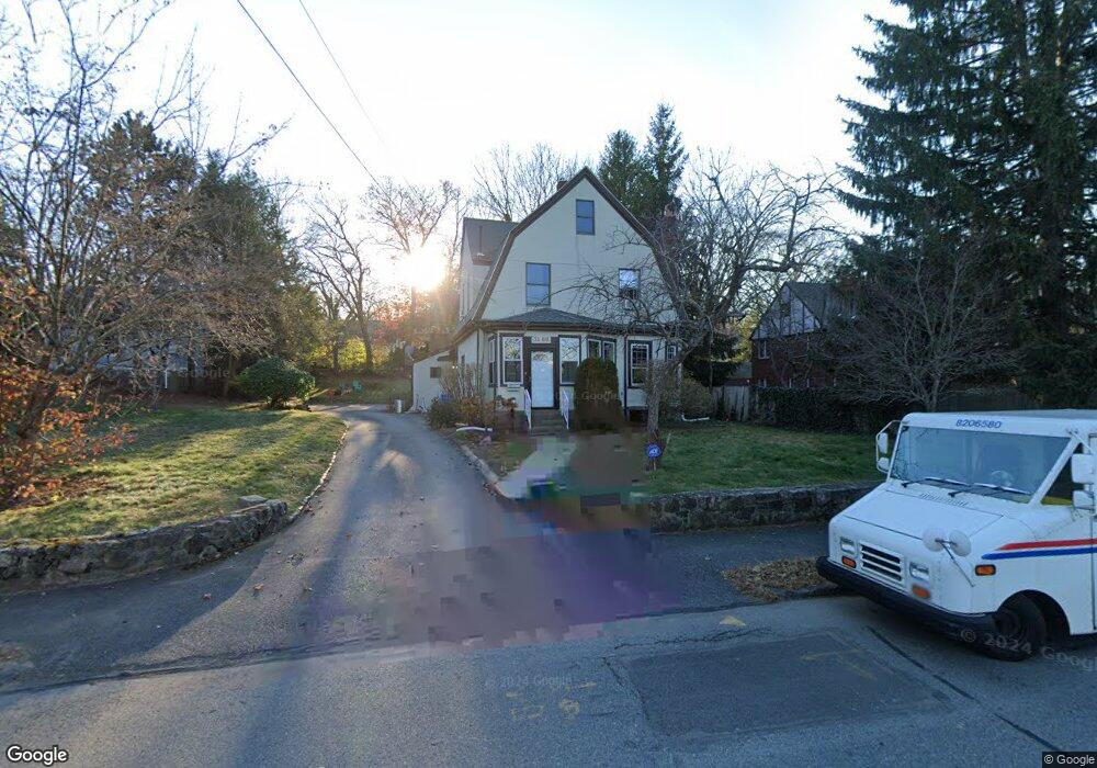 26 Oak St unit 1, Wellesley, MA 02482 - photo 1