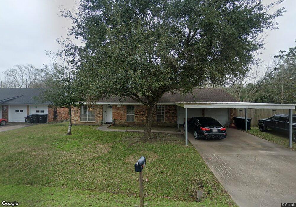 1621 Alta Vista Dr, Alvin, TX 77511 - photo 1