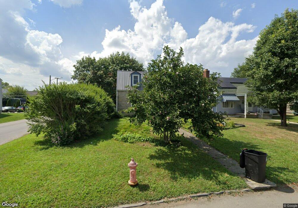 855 Wiltshire Rd, Columbus, OH 43204 - photo 1