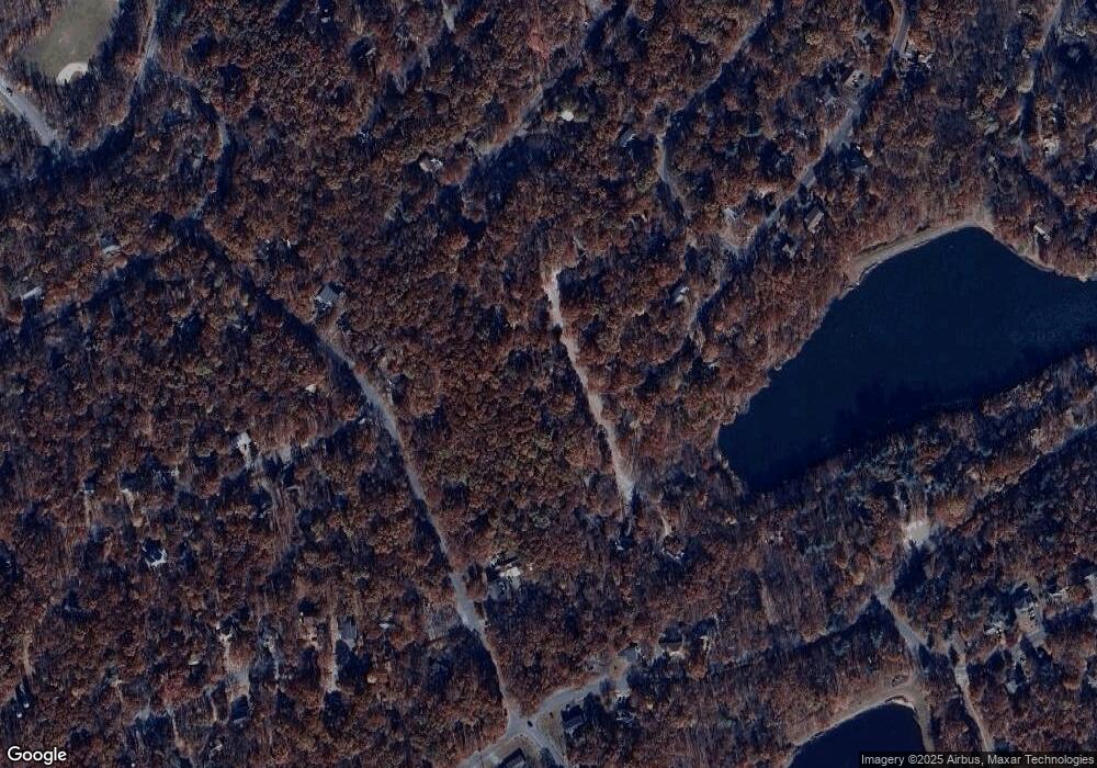 141 Bayberry Ct, East Stroudsburg, PA 18301 - photo 1