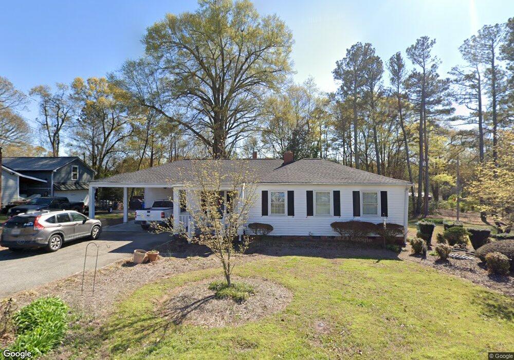 334 Roosevelt Blvd, Commerce, GA 30529 - photo 1