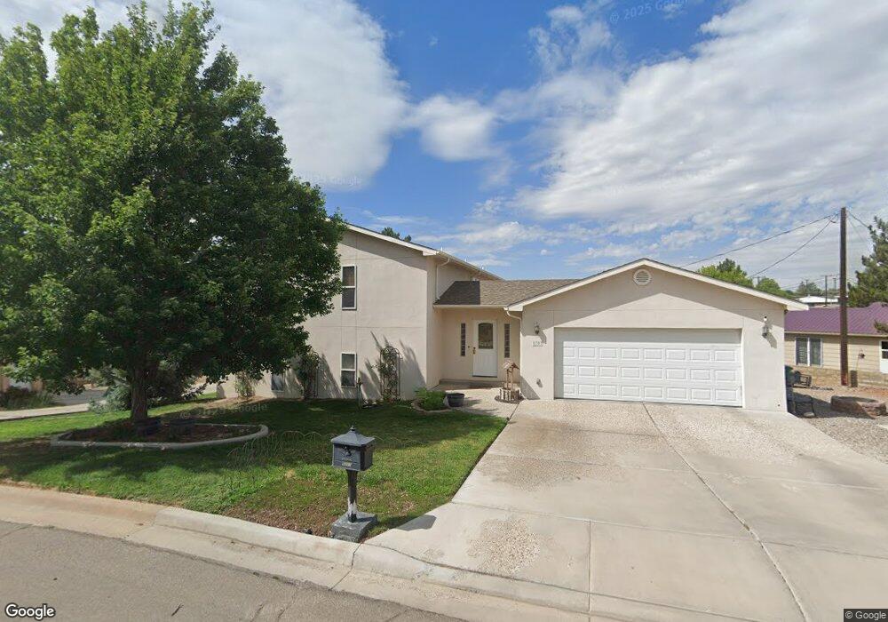 5707 Tarry Terrace Dr, Farmington, NM 87402 - photo 1